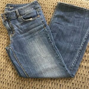 American Eagle super stretch